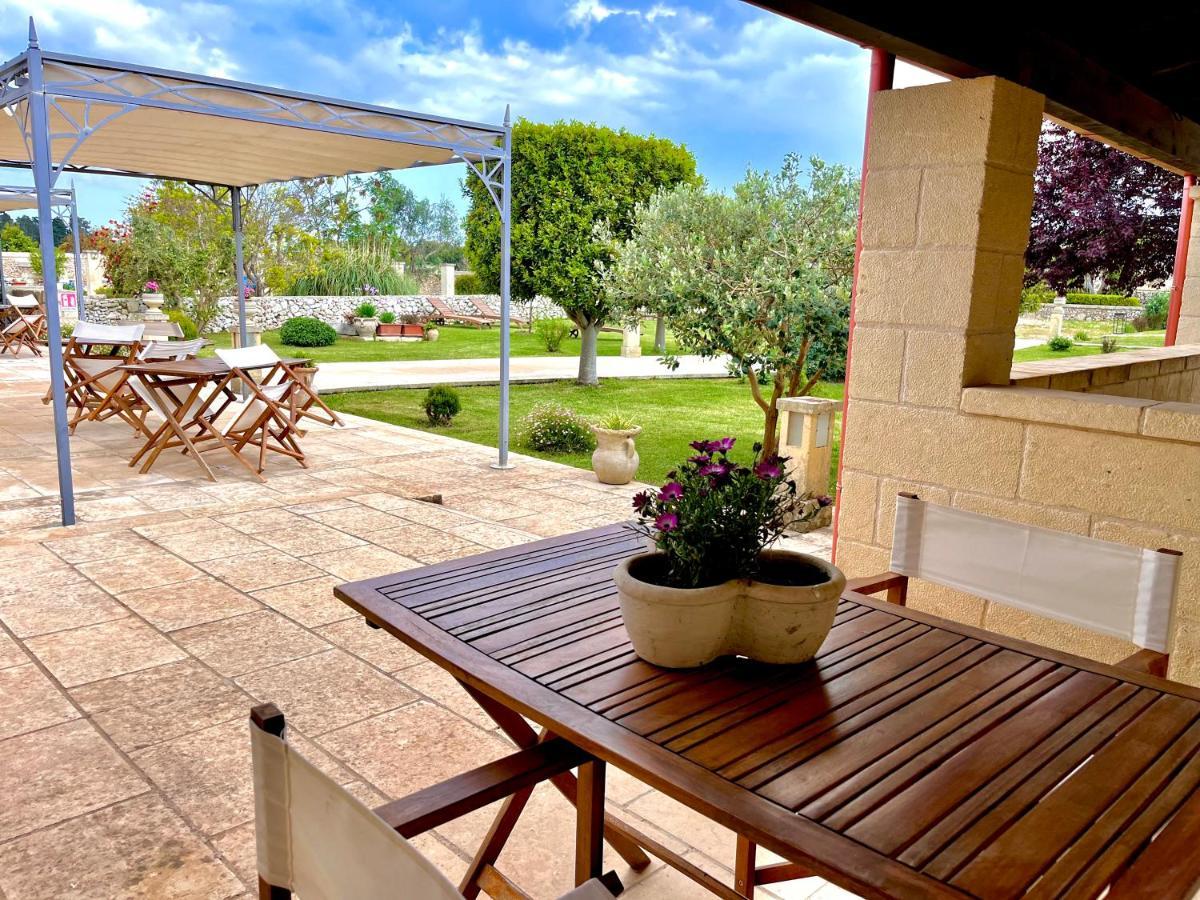 Agriturismo Masseria Costarella Borgagne Exterior photo